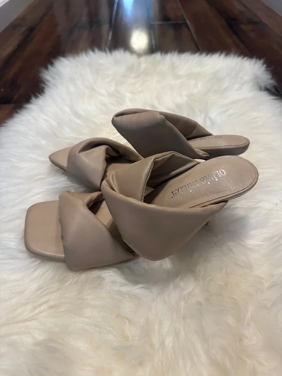 Olivia Miller Taupe Twisted Strap Slide Heels, New without the box - Picture 4 of 6